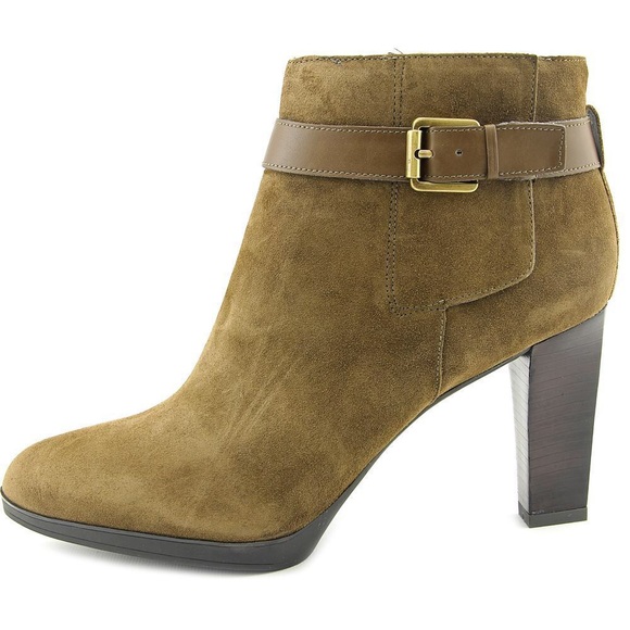 Franco Sarto Shoes - Franco Sarto Brown Heels Size 8